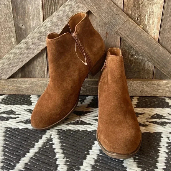 Kensie | Garry Ankle  Boots - Picture 1 of 10